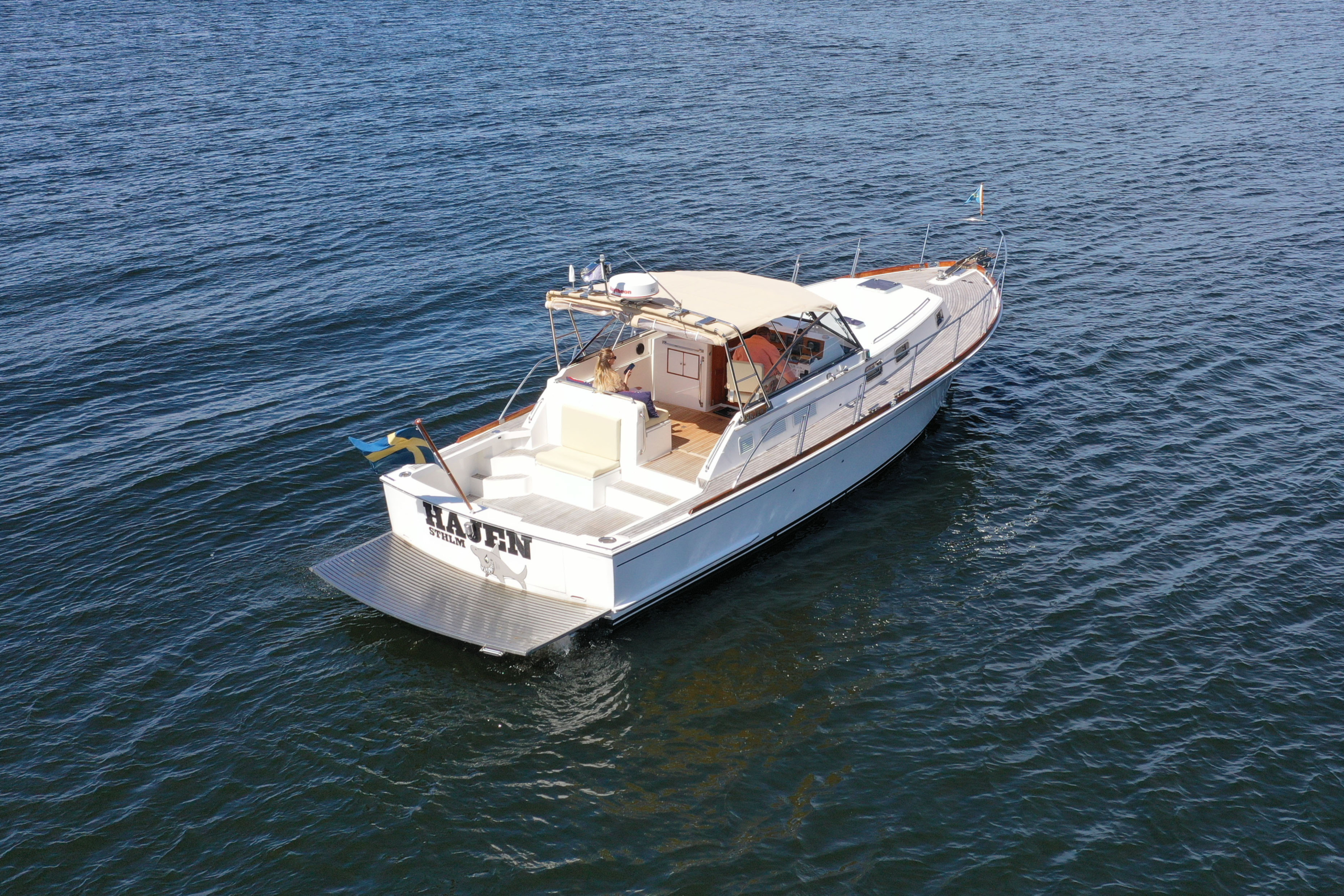 Eastbay 38 Express - Bild 2