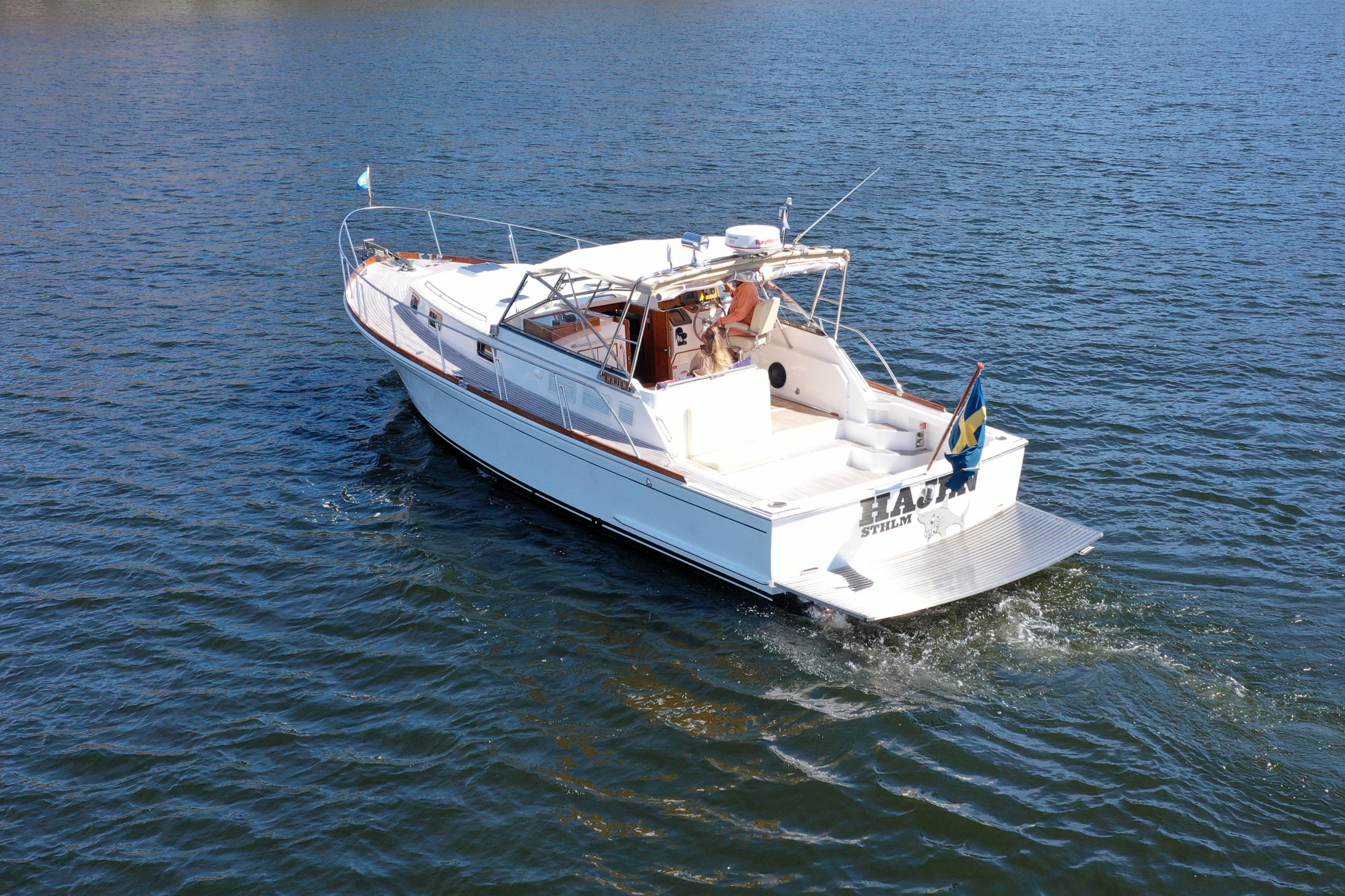 Eastbay 38 Express - Bild 5