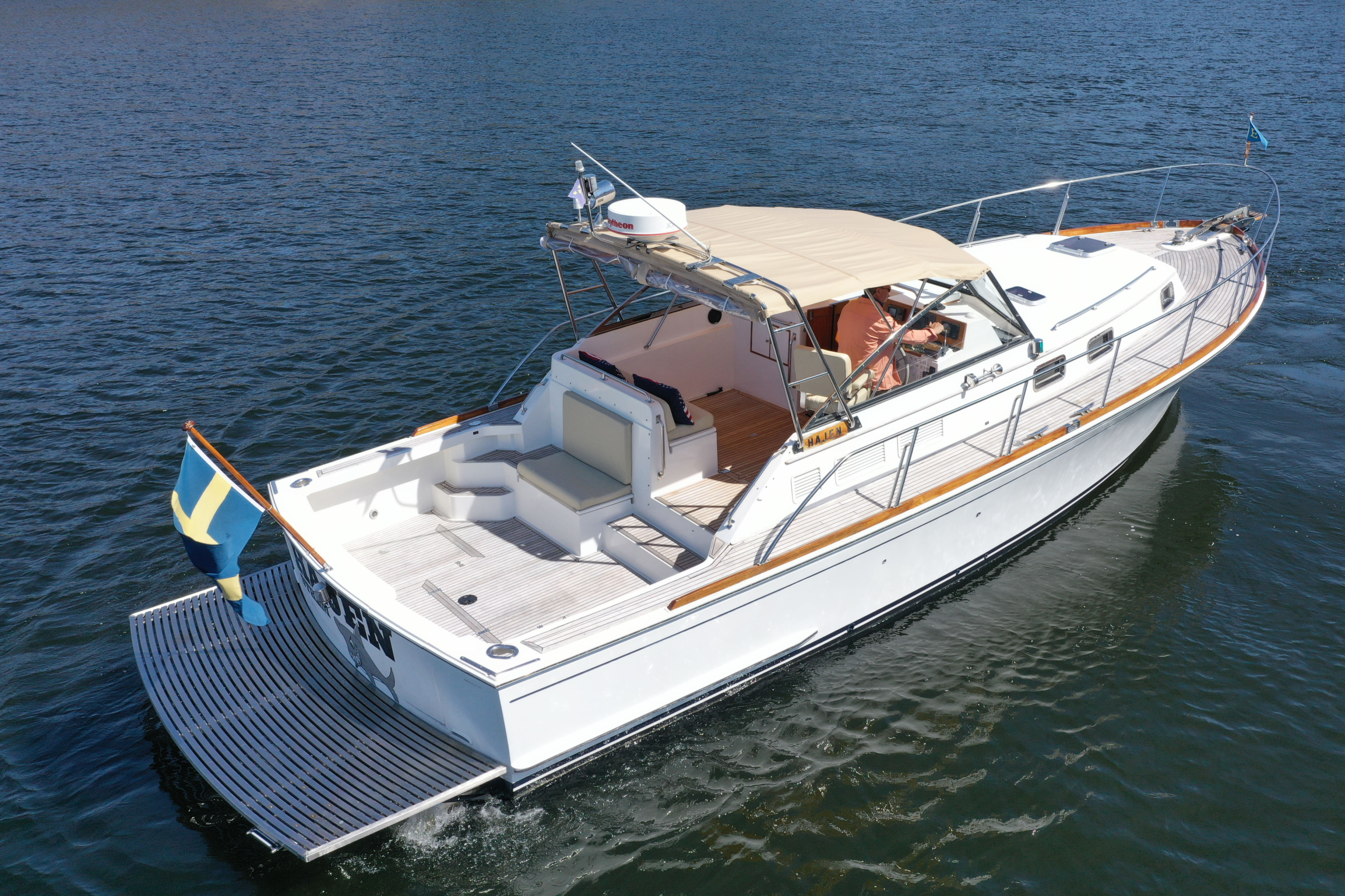Eastbay 38 Express - Bild 12
