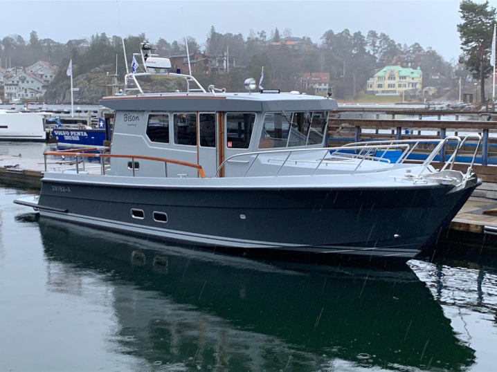 Targa 32 Coupe - Produktbild 1 (Marinmäklarna)
