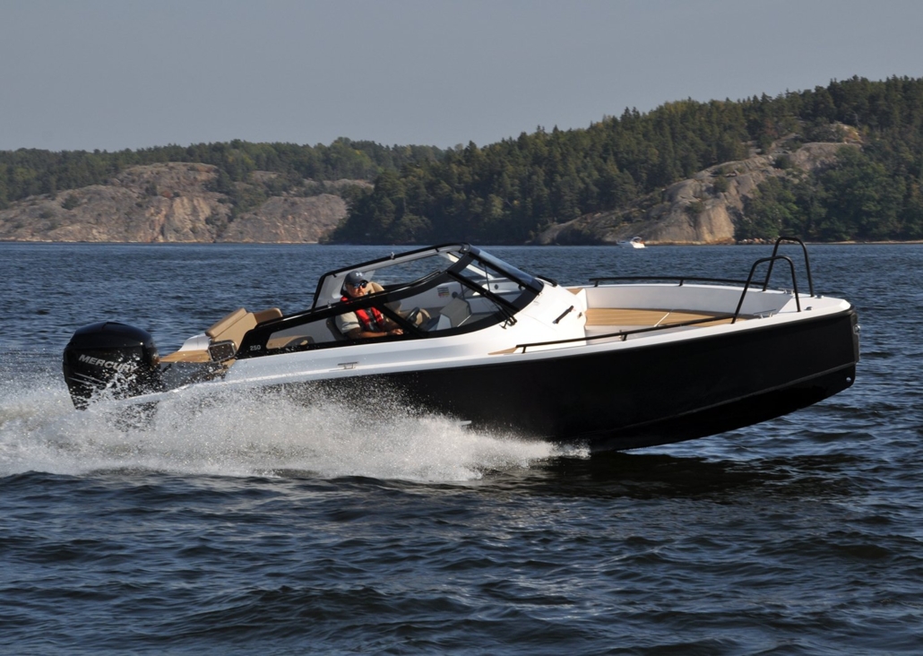 XO 250 OPEN - Produktbild 1 (Marinmäklarna)